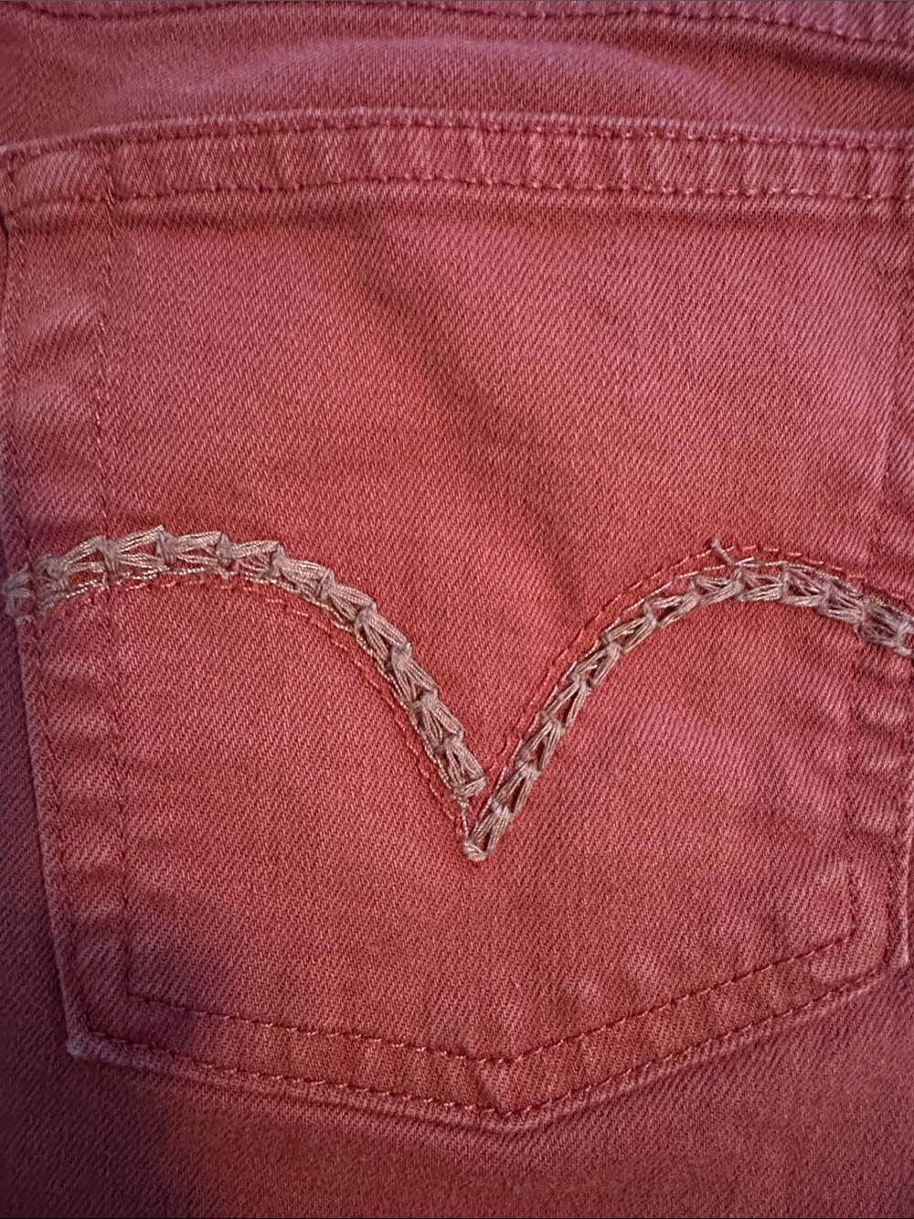 Levi’s 505 straight leg burgundy size 10M